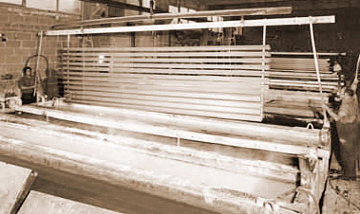 Alte Aufnahme der ersten Eloxalanlage im Werk Urmitz, 1968