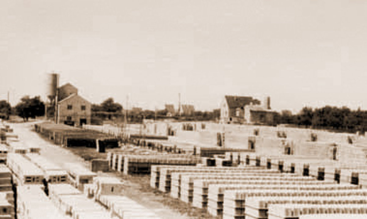 Alte Aufnahme des Werksgeländes in Urmitz Mitte der 1950er-Jahre