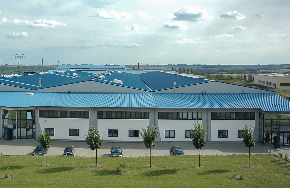 An unseren drei Standorten werden die unterschiedlichen Dienstleistungen der Metallverarbeitung abgedeckt.